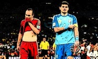 Iniesta e Casillas debatem estratégias para o duelo do tapetão ao fim do jogo